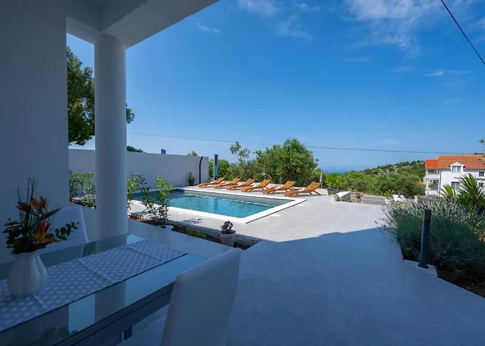 2 Bedroom Amazing In *