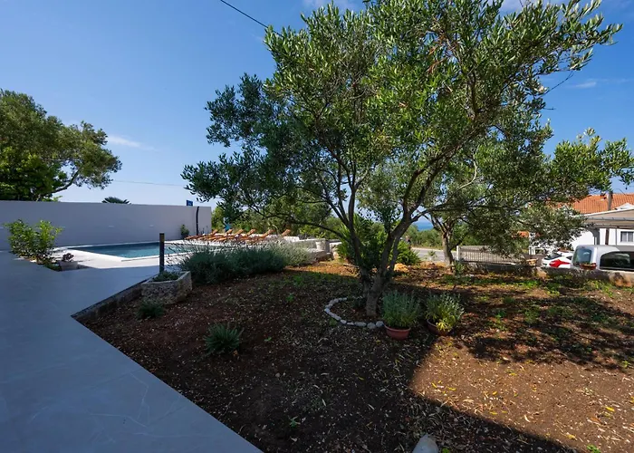 Apartamento 2 Bedroom Amazing In