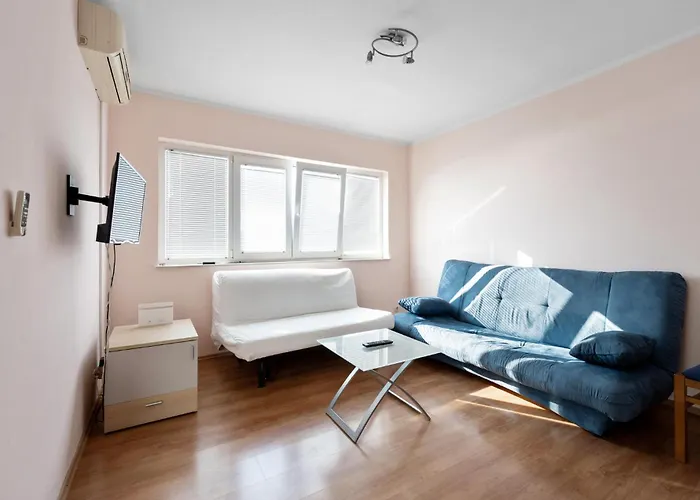 Apartamento 2 Bedroom Amazing In Murter